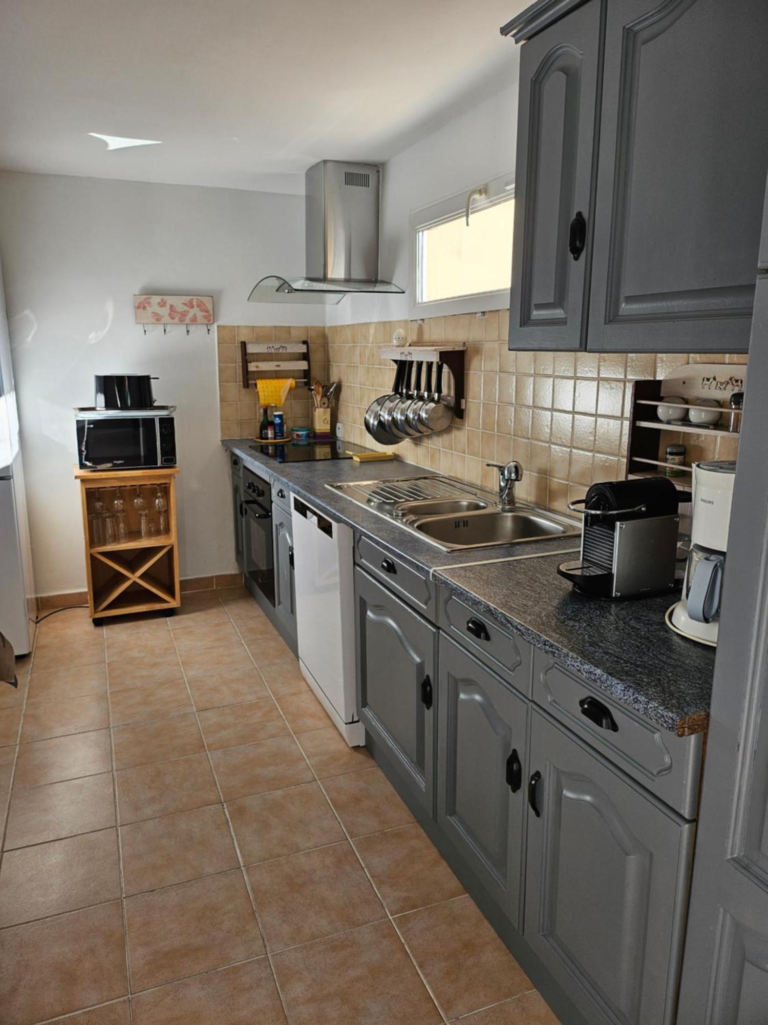 Gite 135 C Sarrians Luaran gambar